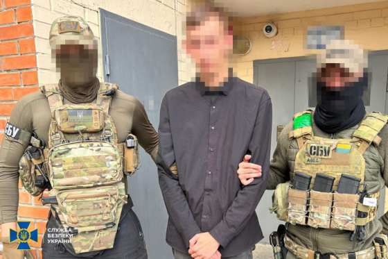 Завербували через сайти знайомств: СБУ затримала в Сумах коригувальника ФСБ