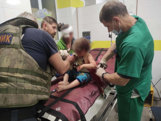 Внаслідок влучання ворожої ракети по житловій забудові в Торецьку травмовано маленького хлопчика