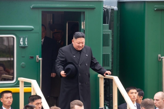 В Россию для встречи с Путиным на бронепоезде прибыл Ким Чен Ын
