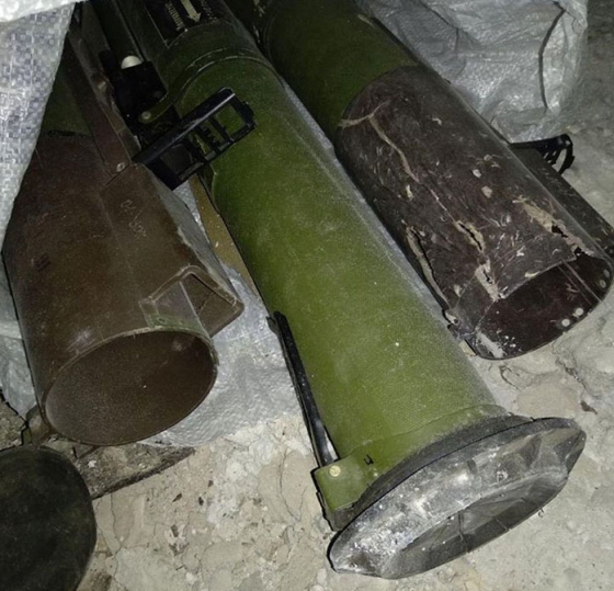 Житель Краматорска нашел на чердаке 9-этажки грозное оружие