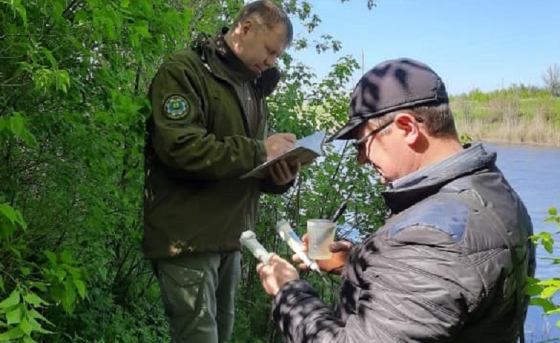 Гідрохімічний стан води у більшості водних об’єктах Донецької області, де проходить нерест водних біоресурсів, у межах норми