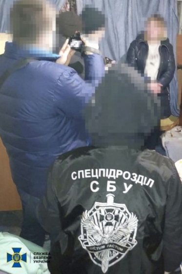 Наводила авіаудари по житломасивах Харкова: правоохоронці затримали агентку РФ