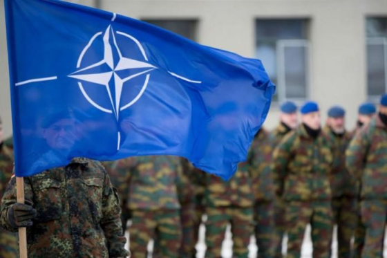 Європа працює над стратегією на випадок виходу США з НАТО, - Financial Times