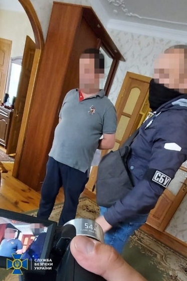 10 тонн контрабандных сигарет с Ближнего Востока стоимостью 10 млн грн изъяты в аэропорту 