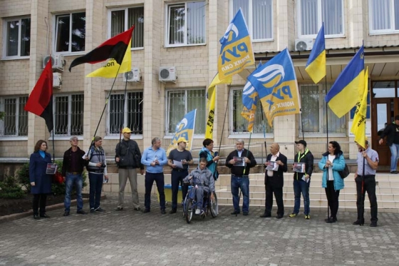 В Краматорске прошел митинг за избирательную реформу 