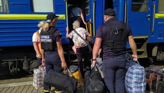 На Донеччині за добу евакуювали ще понад 700 людей 