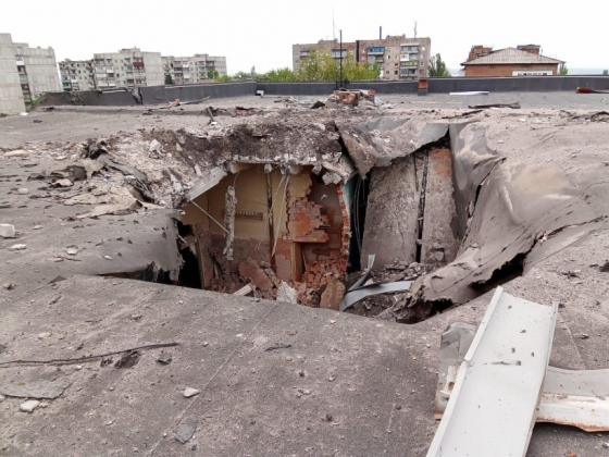 2 людини загинули і 8 поранено внаслідок удару по Торецьку