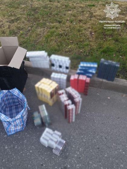 Тютюнові вироби без марок акцизу виявили патрульні у Краматорську