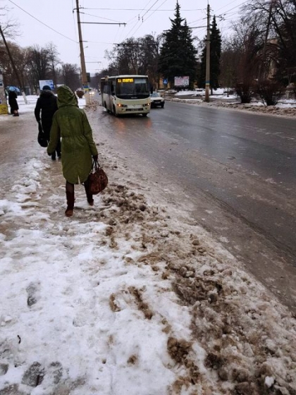 движение троллейбусов