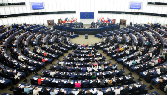 Проукраїнська ЄНП перемагає на виборах до Європарламенту, - DW