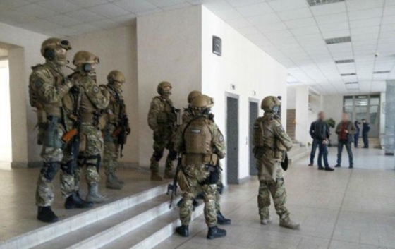 В здании горсовета Кривого Рога проводится обыск  