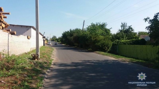 Полиция Краматорска разыскивает водителя, который сбил пешехода и скрылся с места ДТП