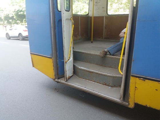 троллейбус