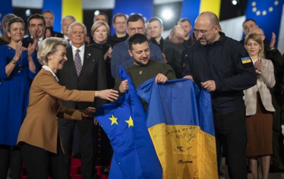 Вступ України до ЄС - Єврорада підтримала рішення про початок переговорів