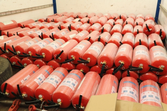 Бійці ЗСУ отримали 150 вогнегасників від благодійників