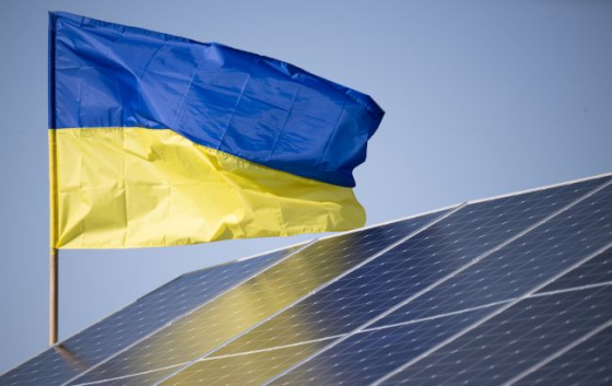 Для досягнення частки зеленої енергетики в 27% треба терміново вирішити боргову кризу, - експерт