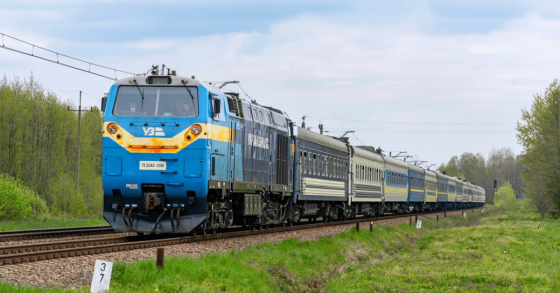 &quot;Укрзалізниця&quot; повідомила про локальні знеструмлення через російську атаку