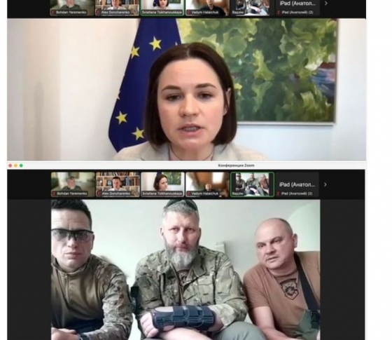 Українські депутати влаштували першу розмову Тихановської та полку Калиновського