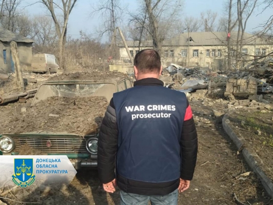 Внаслідок влучання російської ракети по Костянтинівці троє людей загинули, ще двоє зазнали поранень – прокурори фіксують наслідки обстрілів