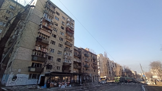 Бої йдуть в Ірпені, Ізюмі, Чугуєві, під Броварами. По околицям Сум працює ворожа артилерія, - звіти ОДА