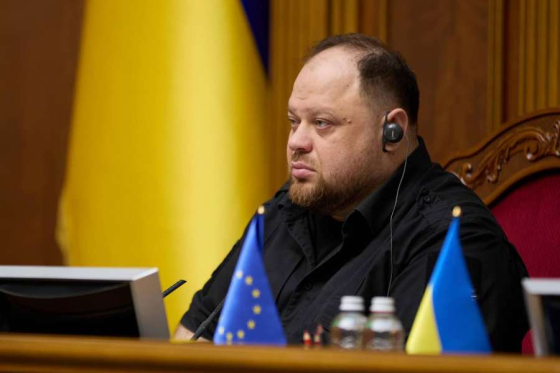 Стефанчук підписав закон про заборону діяльності релігійних організацій, пов’язаних із Росією