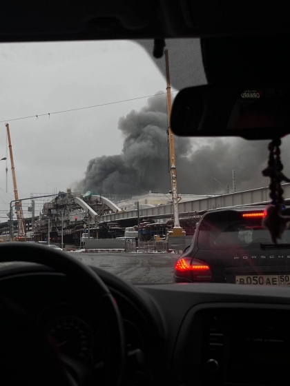 У центрі Москви велика пожежа: горить складське приміщення 