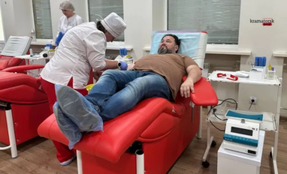 Як я ходив здавати кров у Краматорську і не здав. Але здав мій друг