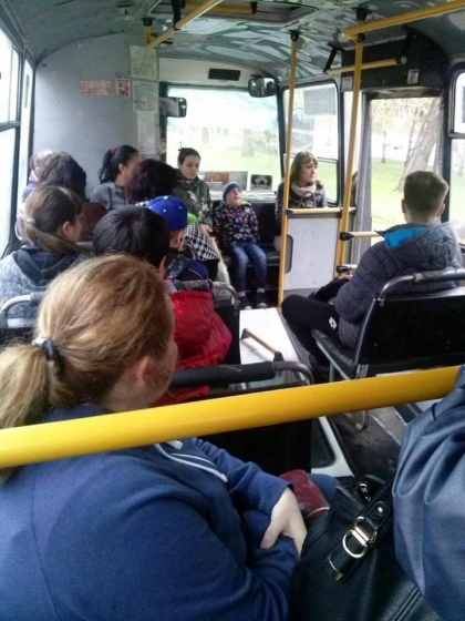В Краматорске пассажиров возил автобус без двери 