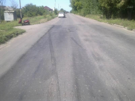 В Краснолиманском районе произошло ДТП с участием автомобиля и скутера