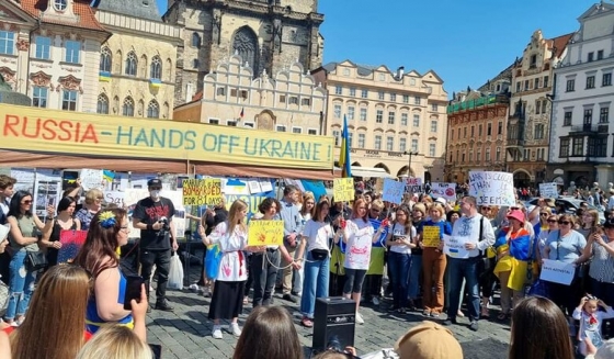 В Праге прошла акция в поддержку защитников &quot;Азовстали&quot;
