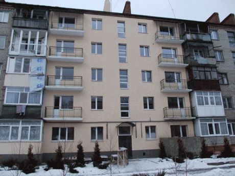 Как восстановили полуразрушенный дом в Славянске