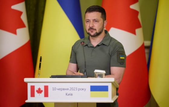 &quot;Так Путіну і передайте&quot;. Зеленський відповів на заяву диктатора про контрнаступ ЗСУ
