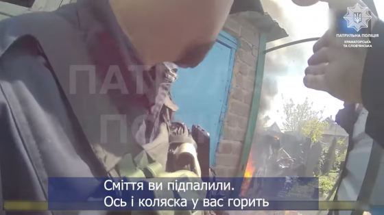 У Краматорську патрульні попередили пожежу в приватному секторі