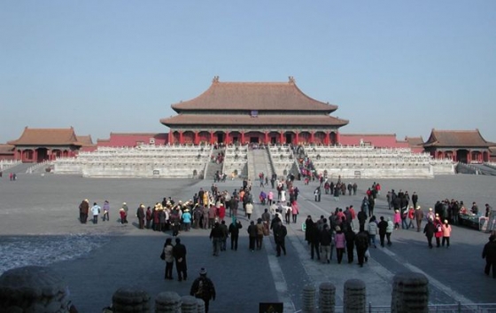 Вирус в Китае: Пекин закрывает Запретный город и отменяет празднование Нового года 