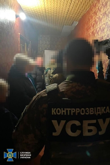&quot;Зливали&quot; інформацію про наслідки ракетних ударів, місця дислокації, рух ЗСУ на Донеччині: СБУ викрила агентурну групу ворога у Краматорську