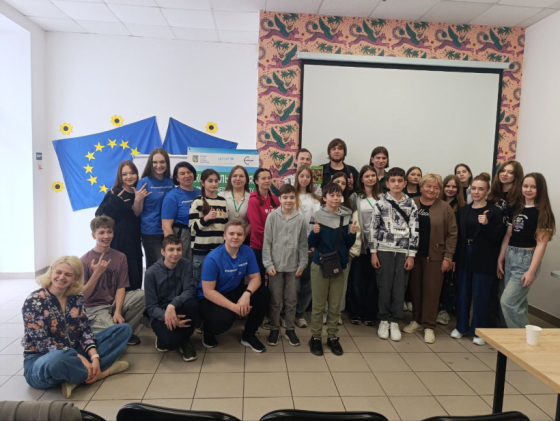 Молодь Волноваського району впроваджує проєкт «Екостиль життя: гармонія через природу»