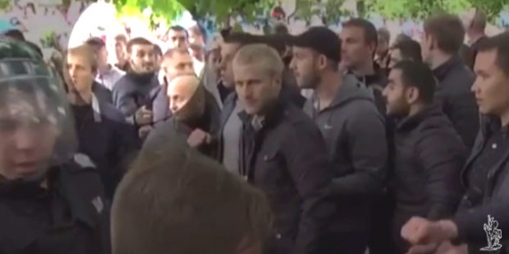 Полиция задержала руководителя &quot;титушек&quot;, бивших АТОшников в Днипре (видео)