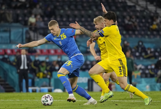 Украина победила Швецию со счетом 2:1 и выходит в четвертьфинал Евро-2020 