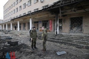 &quot;Государственное&quot; информагентство &quot;ДНР&quot; напечатало фотографию, доказывающую, что больницу на Текстильщике обстреляли боевики 
