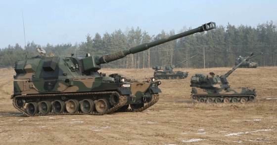 Польща планує передати Україні понад 50 самохідних гаубиць Krab, - PAP