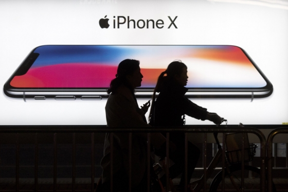 Суд в Китае запретил продажу ряда моделей iPhone