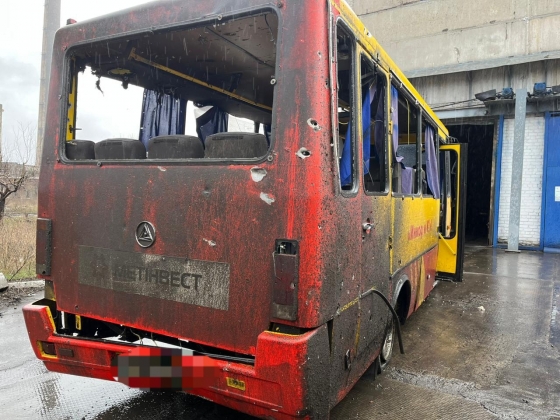 Одна людина загинула, одна дістала поранень під час обстрілу Авдіївки російською окупаційною армією.