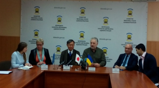Япония продолжит помогать востоку Украины 