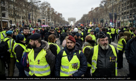 Акции &quot;желтых жилетов&quot; во Франции охраняют боевики &quot;ДНР&quot; – европейские СМИ 