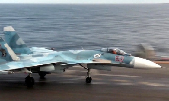 Россияне намекнули, что боевой самолет РФ мог утонуть из-за НКМЗ: реакция форума и соцсетей