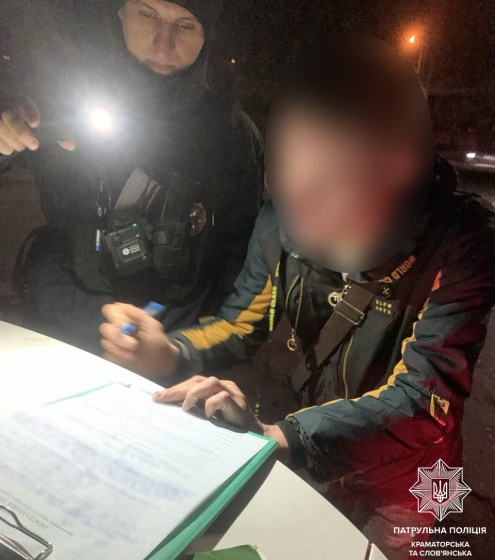 Нетверезий чоловік &quot;пожартував&quot; на постанову від патрульних 
