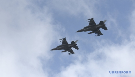 Україна може використовувати по військових цілях у Росії F-16, які отримала від Нідерландів - міністр оборони