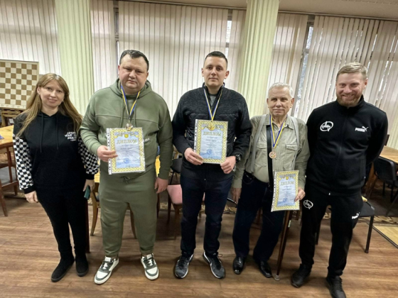 Шашкісти Донеччини взяли участь у всеукраїнських змаганнях ВФСТ «Україна» з шашок-64