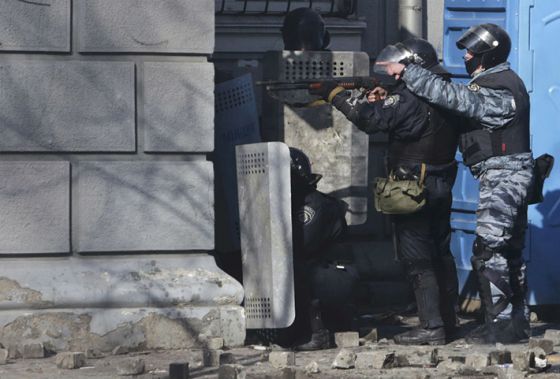 В. Янукович: «Ни одна власть не стоит и капли пролитой за нее крови. Именно этим принципом я руководствовался…»