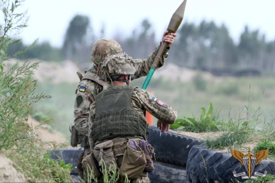 Окупанти обстрілювали та наносили авіаудари на чотирьох напрямках у Донецькій області 